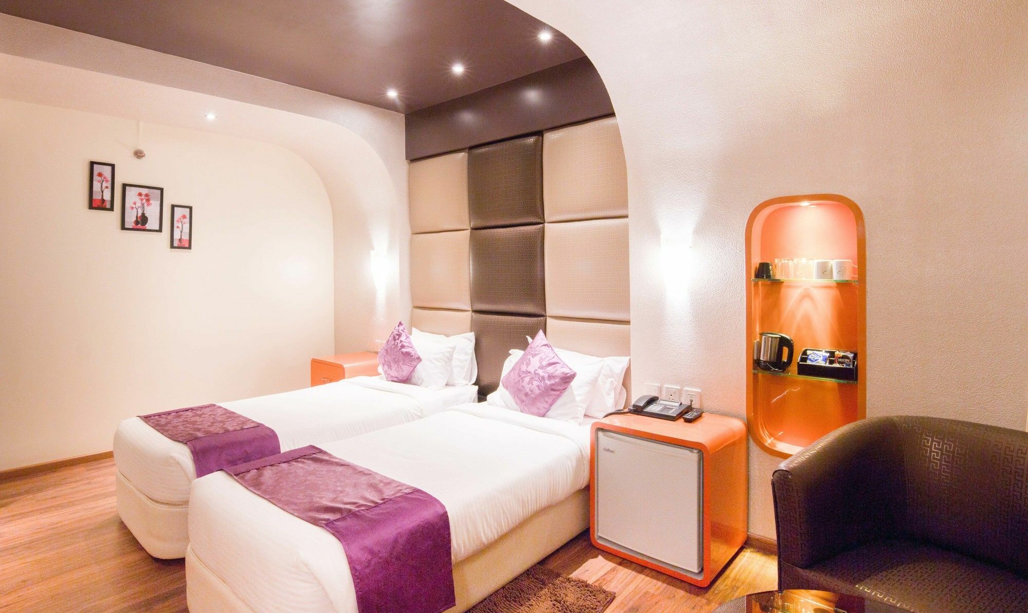 Ritu Ivy Hotel Kolkata Ngoại thất bức ảnh