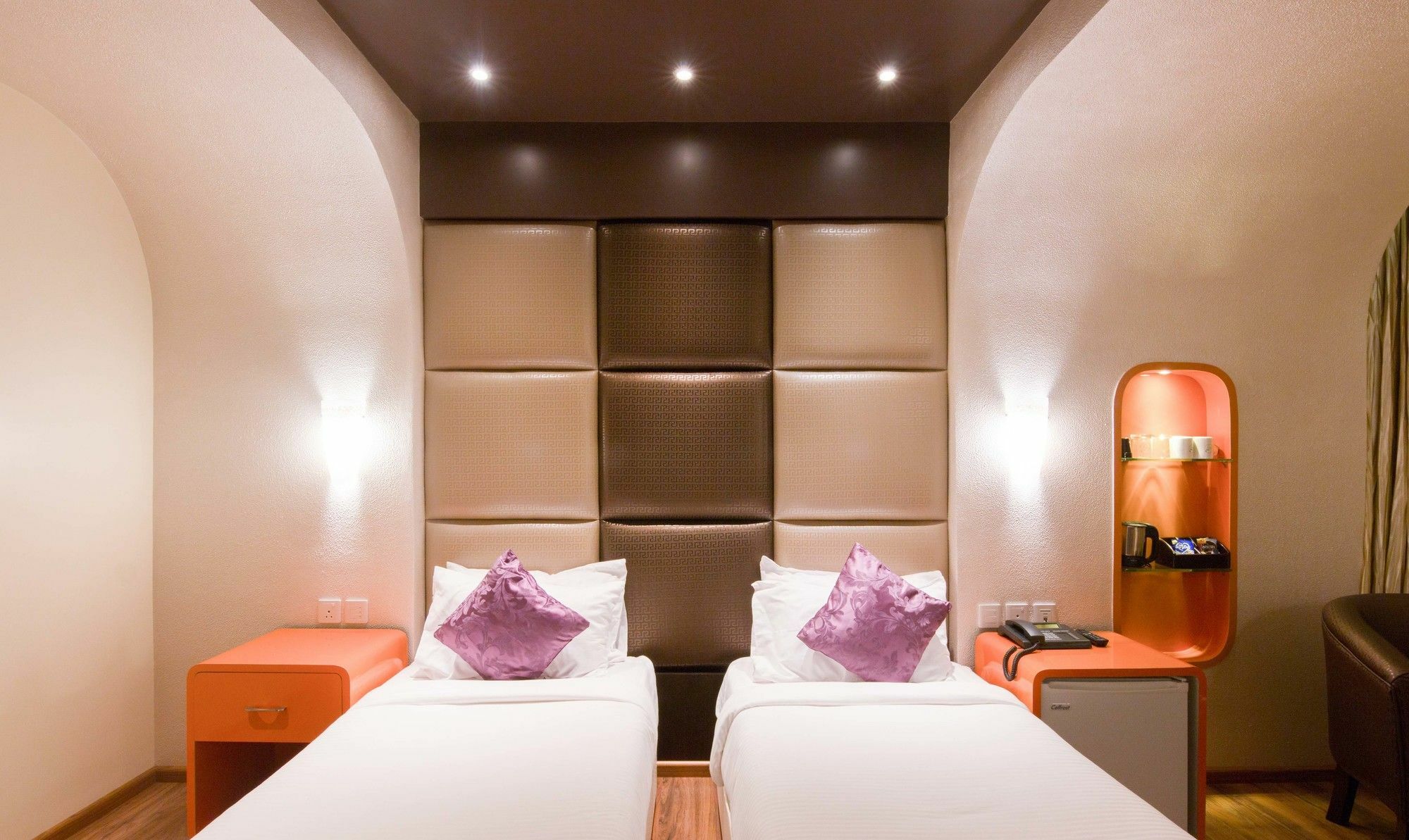 Ritu Ivy Hotel Kolkata Ngoại thất bức ảnh