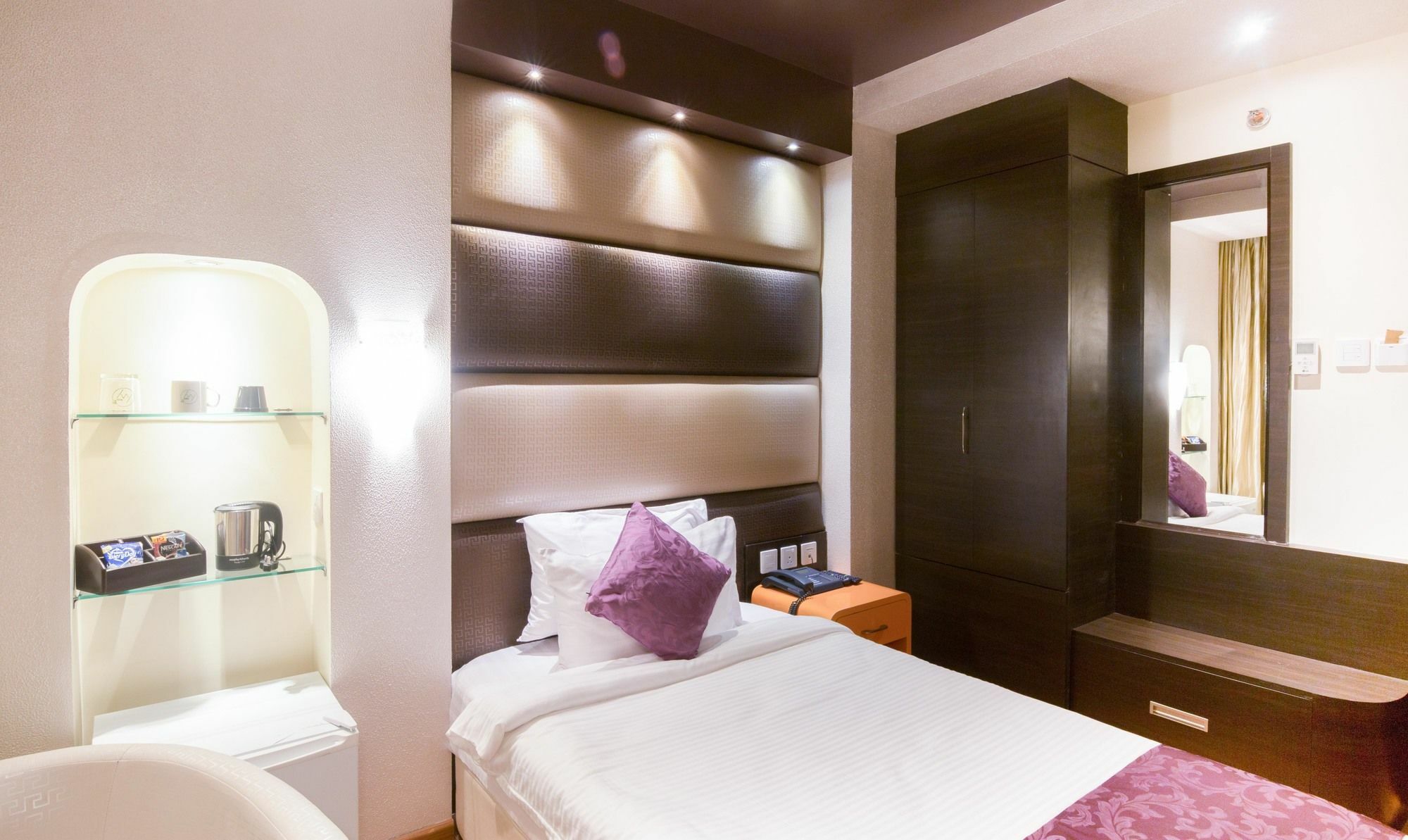 Ritu Ivy Hotel Kolkata Ngoại thất bức ảnh