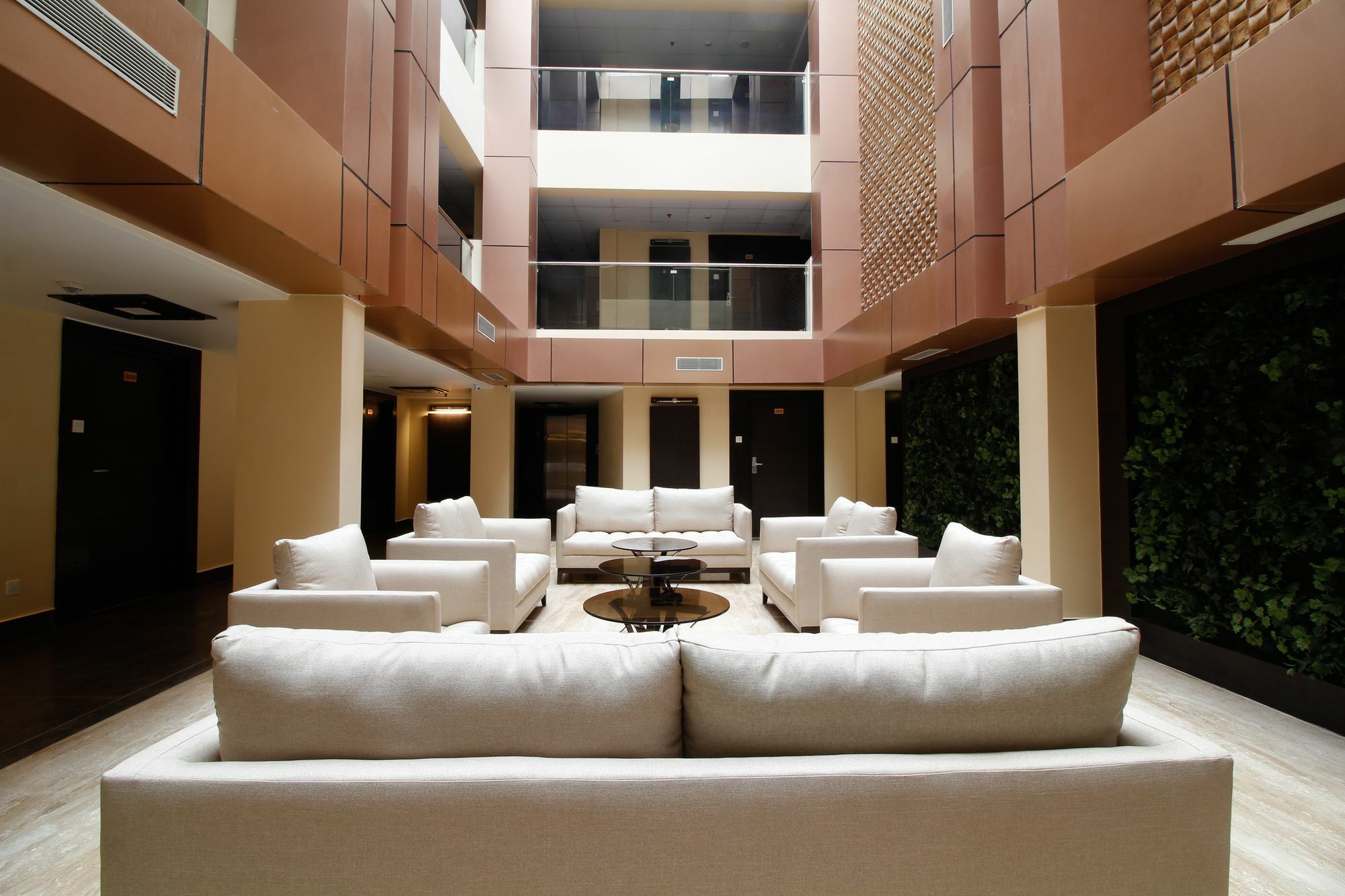 Ritu Ivy Hotel Kolkata Ngoại thất bức ảnh